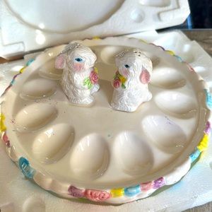 3 piece egg tray set in original box. NEW